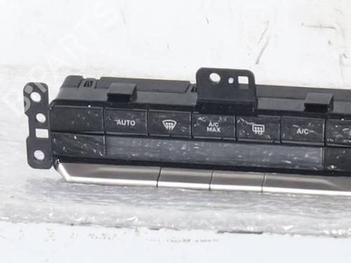 climate-control-fiat-grande-panda-328-2024-34208116 main image