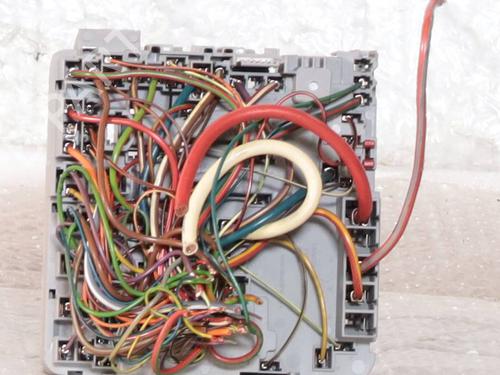 Fuse box FIAT PUNTO EVO (199_) 1.3 D Multijet | BP40215476E1 - Image 2