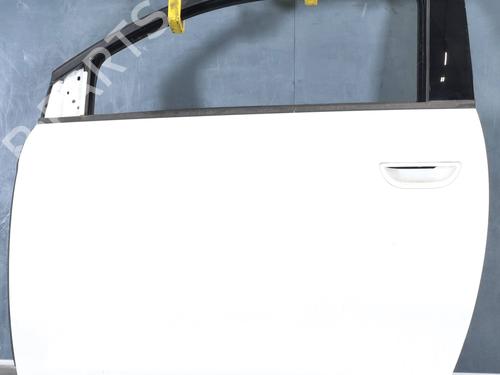 Used Left front door Left front door FIAT 500e Convertible (332_) Elektro (FA1) (118 hp) 32706555 32706555