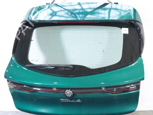 bagklap-cckombi-coupe-alfa-romeo-tonale-965_-2022-38719969 main image