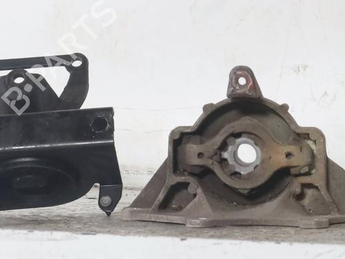 Used Engine mount Engine mount 36774265 36774265
