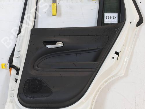 Dør højre bagtil Dør højre bagtil JEEP AVENGER (J2) Electric (156 hp) 23965585 23965585
