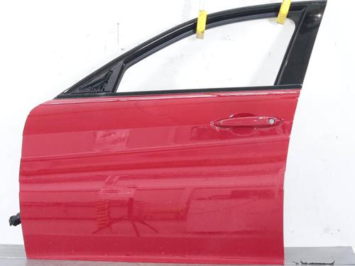 left-front-door-alfa-romeo-giulia-952_-2015-37231269 main image