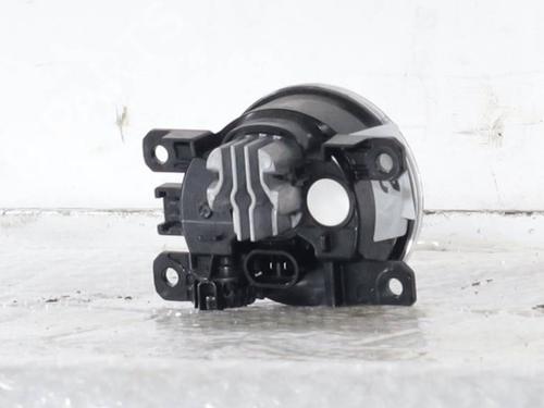 Right front fog light FIAT 500X (334_) 1.3 (334.AXR11) | BP31902174C31