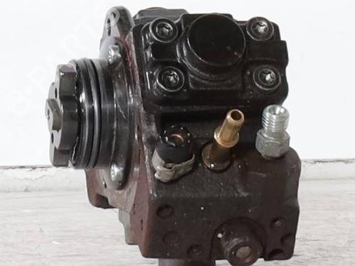 Używane Pompa wtryskowa Pompa wtryskowa FIAT PUNTO (188_) 1.4 (95 hp) 36568485 36568485