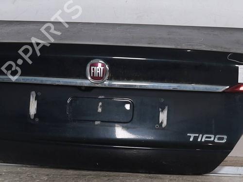 tailgate-fiat-tipo-hatchback-356_-357_-2016-27291656 main image