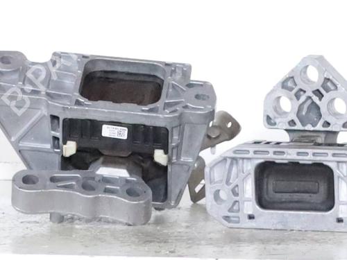 Used Engine mount Engine mount JEEP RENEGADE SUV (BU, B1, BV) 1.5 T4 Hybrid (131 hp) 27640500 27640500