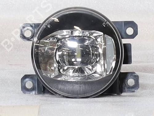 right-front-fog-light-jeep-renegade-suv-bu-b1-bv-2014-38590318 main image