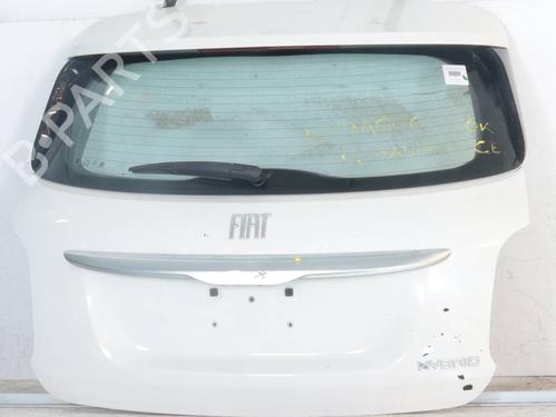 tailgate-fiat-500x-334_-2014-27404613 main image