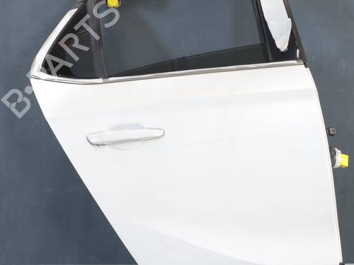 Used Right rear door Right rear door OPEL CORSA F (P2JO) CORSA-e (68) (136 hp) 40596281 40596281