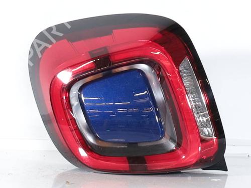 right-taillight-fiat-500x-334_-2014-26211295 main image
