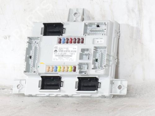 fuse-box-alfa-romeo-giulia-952_-2015-36217831 main image