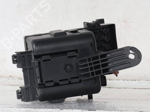 Used Fuse box Fuse box CITROËN C3 AIRCROSS II (SJ_) 1.2 Hybrid 136 (136 hp) 33284166 33284166
