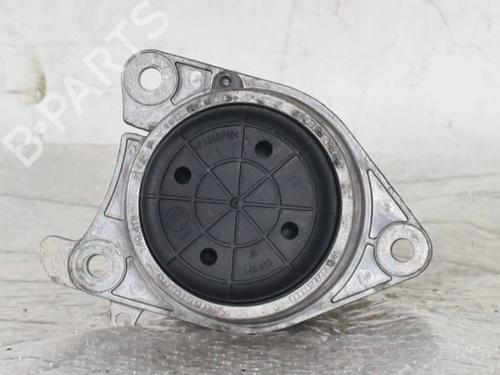 Used Engine mount Engine mount ALFA ROMEO STELVIO (949_) 2.9 Q4 (949.AXG2A, 949.AXH2A, 949.AXS2A) (510 hp) 30738854 30738854