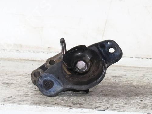 Used Engine mount Engine mount CITROËN C1 (PM_, PN_) 1.0 (68 hp) 33055796 33055796