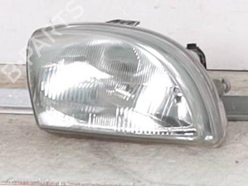 Used Right headlight Right headlight FIAT SEICENTO / 600 (187_) 1.1 (187AXB, 187AXB1A, 187AXC1A02) (54 hp) 26710011 26710011