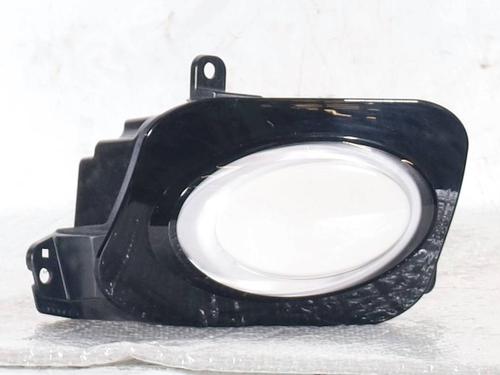 right-daytime-light-fiat-500-c-312_-2009-40007778 main image