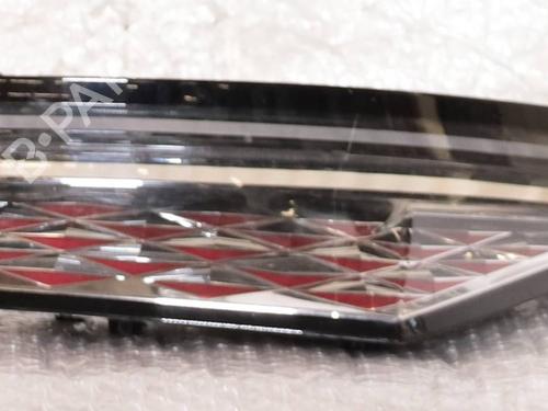 Used Right taillight Right taillight DS DS 4 II (FR_, FB_, F3_, FP_) E-TENSE 225 (F3DGZT) (224 hp) 40523625 40523625