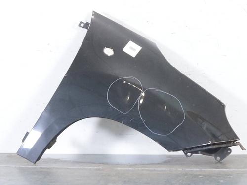 right-front-fenders-fiat-500l-351_-352_-2012-36013384 main image