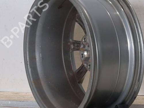 rim-alfa-romeo-giulia-952_-2015-26887880 main image