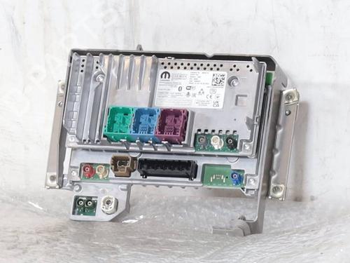 radio-alfa-romeo-tonale-965_-2022-36217400 main image