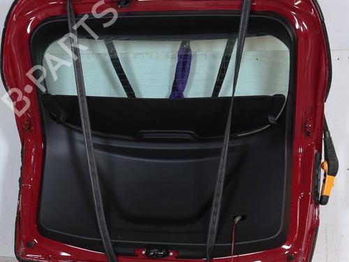 tailgate-alfa-romeo-stelvio-949_-2016-23169435 main image