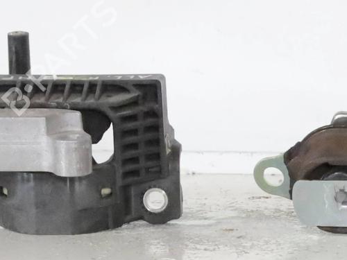 Used Engine mount FIAT 500 (312_) 1.2 (312AXA1A) (69 hp) 29530300