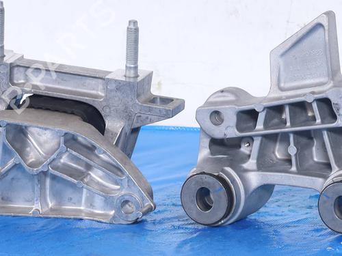 Used Engine mount Engine mount JEEP AVENGER (J2) Electric (156 hp) 30931065 30931065