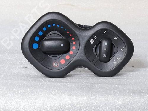 Used Climate control Climate control 37690706 37690706