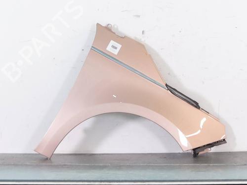 Used Right front fenders Right front fenders 37756745 37756745