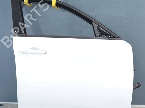 right-front-door-alfa-romeo-giulia-952_-2015-33284278 main image