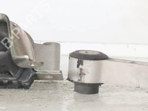 engine-mount-lancia-ypsilon-312_-2011-27337943 main image