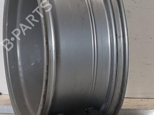 rim-alfa-romeo-giulia-952_-2015-33118506 main image