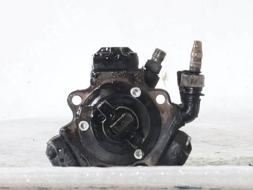 Pompe à injection LANCIA YPSILON (843_) 1.3 D Multijet (843.AXF11, 843.AXF1A, 843.AXM11,... (75 hp) 31902213