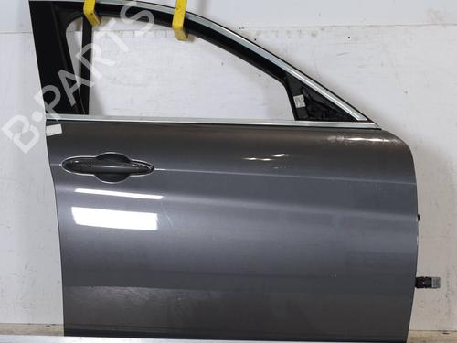 right-front-door-alfa-romeo-giulia-952_-2015-26176093 main image