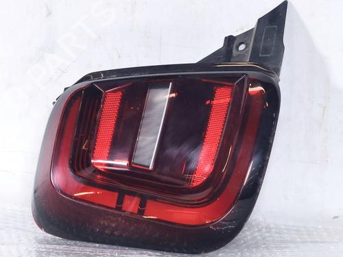 Używane Lampa tylna lewa FIAT 500e Convertible (332_) Elektro (FA1) (95 hp) 30970807
