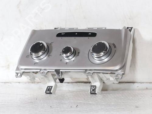 Used Climate control Climate control 36070397 36070397