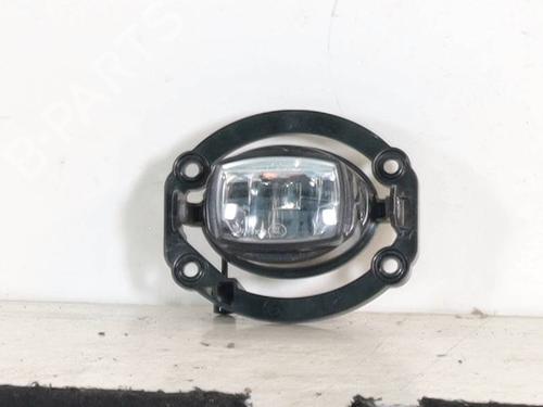 right-front-fog-light-jeep-compass-mp-m6-mv-m7-2016-29892369 main image