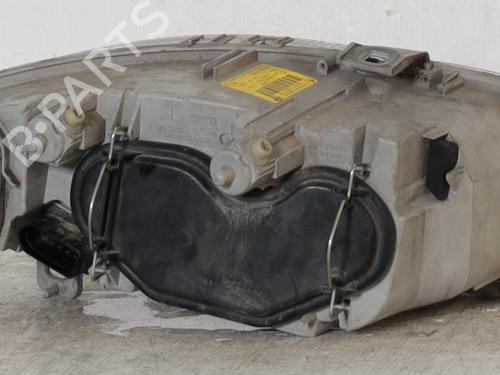 Left headlight ALFA ROMEO 147 (937_) 2.0 16V T.SPARK (937.AXA1, 937.AXC1, 937.BXC1) | BP30443318C28