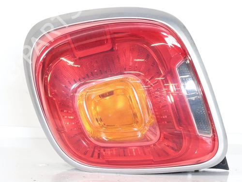 right-taillight-fiat-500x-334_-2014-25897875 main image
