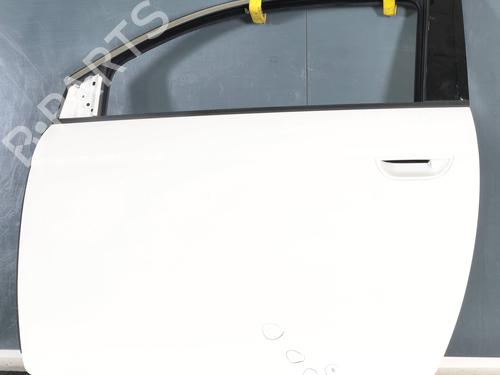 left-front-door-fiat-500e-332_-2020-29826623 main image