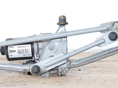 Used Front wipers mechanism FIAT TIPO Hatchback (356_, 357_) 1.6 Multijet (357HXG1) (131 hp) 30662357