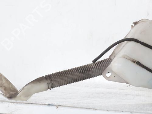 Used Windscreen washer tank Windscreen washer tank 33118480 33118480