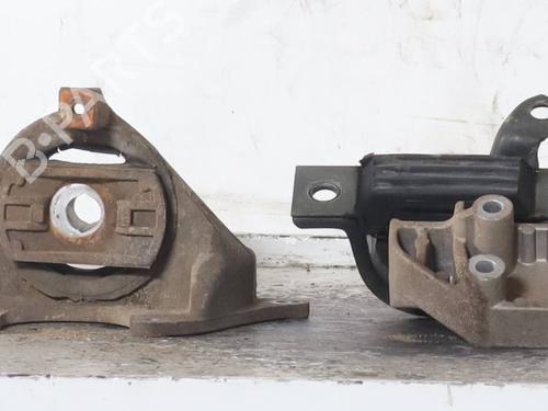 Used Engine mount Engine mount FIAT PUNTO (188_) 1.2 60 (188.030, .050, .130, .150, .230, .250) (60 hp) 34208049 34208049
