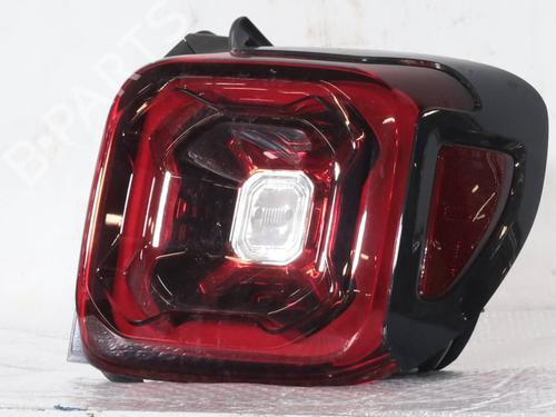 right-taillight-jeep-renegade-suv-bu-b1-bv-2014-31941961 main image