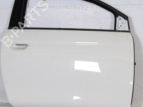 Used Right front door FIAT 500e (332_) Elektro (FA1) (95 hp) 26435678
