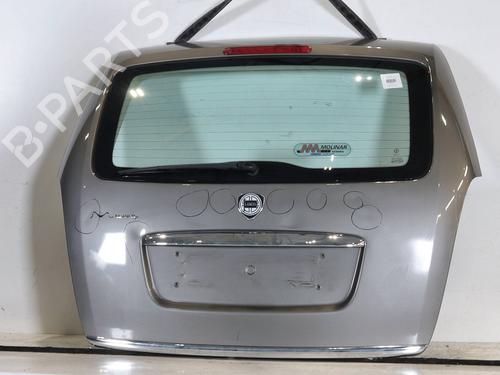 tailgate-lancia-musa-350_-2004-2005-2006-2007-2008-2009-2010-2011-2012-30360897 main image