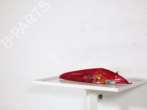 Used Right taillight FIAT PUNTO (188_) 1.2 16V 80 (188.233, .235, .253, .255, .333, .353, .639,... (80 hp) 26709933