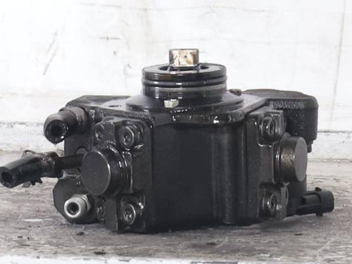 Used Injection pump Injection pump FIAT 500L (351_, 352_) 1.3 D Multijet (199LXY1A, 199LXY11) (84 hp) 33734231 33734231
