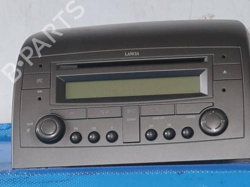 Used Radio Radio LANCIA YPSILON (843_) 1.2 (843.AXA1A) (60 hp) 33269315 33269315